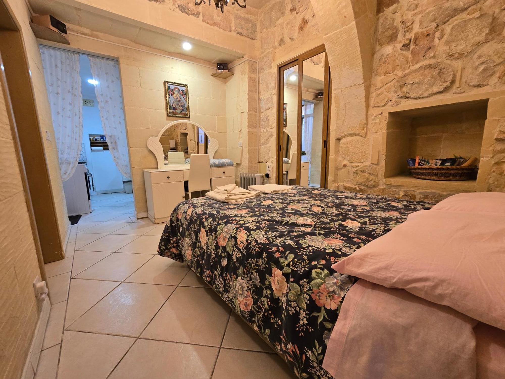 Апартаменти Charming Rustic Getaway In Xaghra, Gozo. Екстер'єр фото